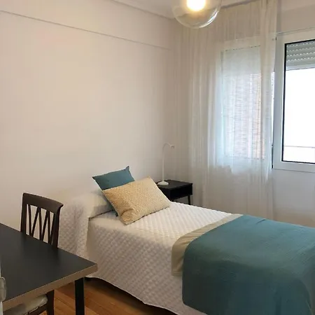 Piso Centrico Y Tranquilo En Апартаменты Герника-и-Луно